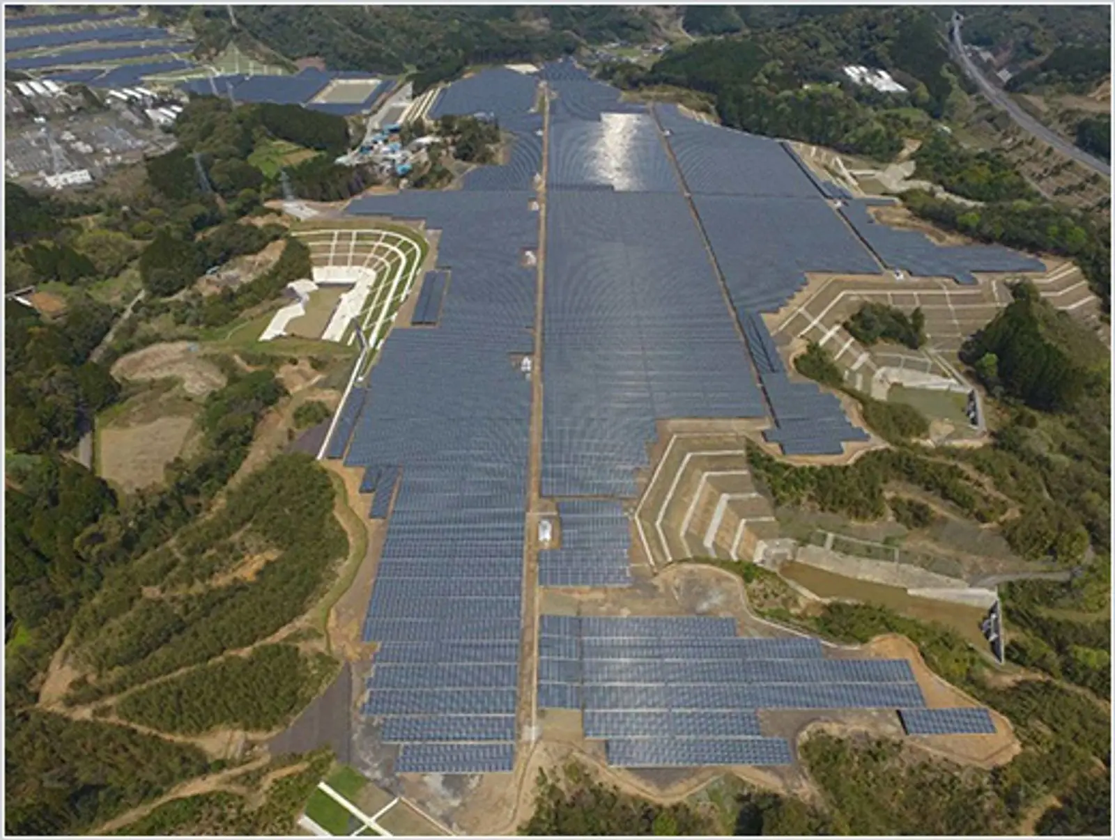 山佐株式会社様（宮崎日向第２太陽光発電所）